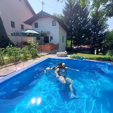 Dom wakacyjny Relax House